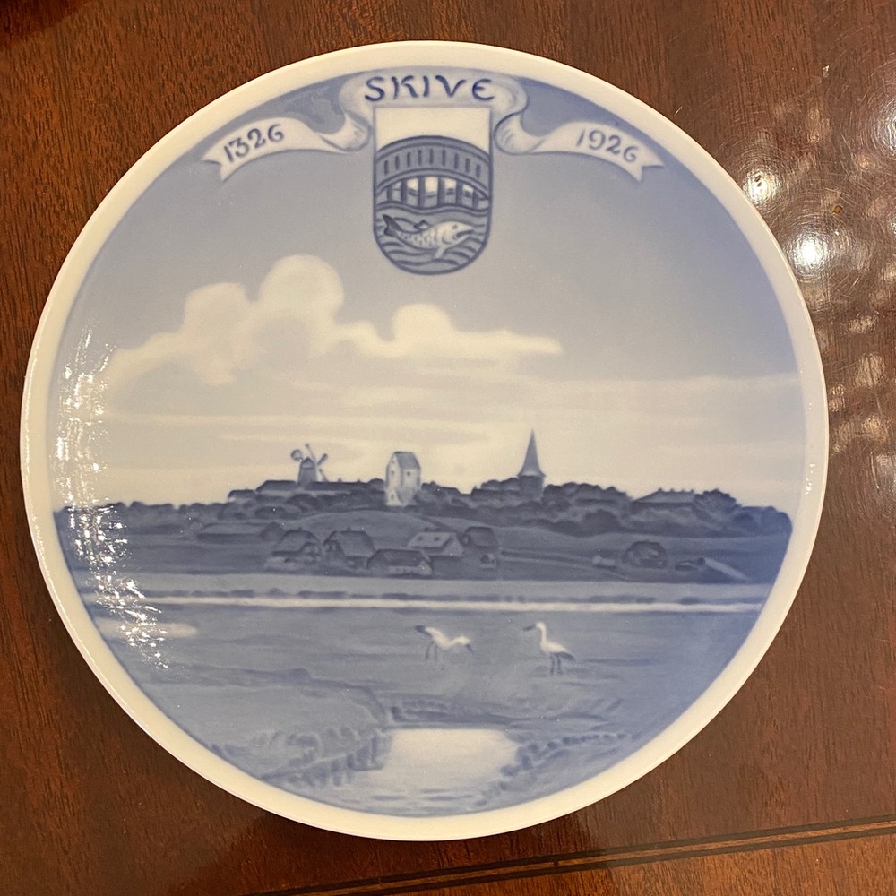 Royal Copenhagen Blue Scenic Plate